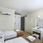 Hotel apartamentowy Summer Garden 3*