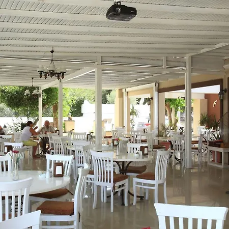 Summer Garden Lejlighedshotel 3*