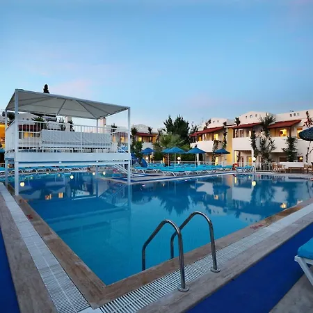 Hotel de apartamente Summer Garden 3*
