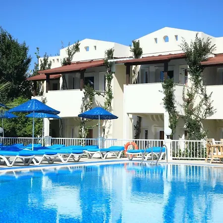 Summer Garden Hotel de apartamente