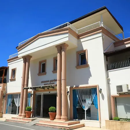 Hotel de apartamente Summer Garden 3*