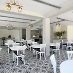 Ξενοδοχείο με διαμερίσματα Summer Garden Bitez