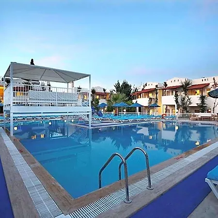 Summer Garden Ξενοδοχείο με διαμερίσματα Bitez