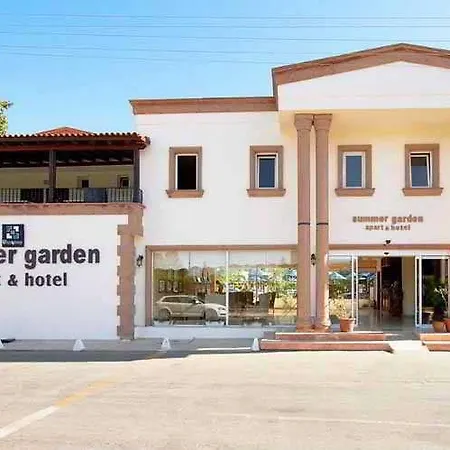 Apartmanhotel Summer Garden 3*