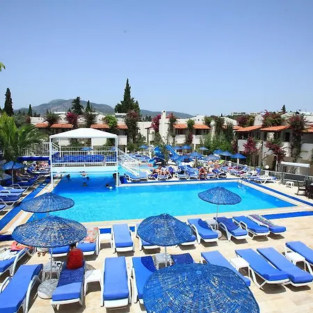 Summer Garden 3*