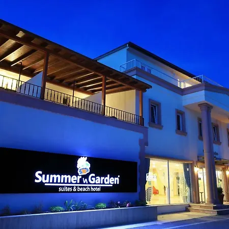 Summer Garden 3*