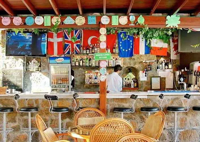 Summer Garden 公寓式酒店 比特兹